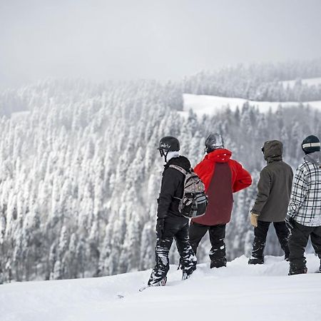 Riders Lodge Роза Хутор Krasnaja Poljana Buitenkant foto